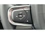 Volvo XC40 2.0 B4 Ultra Dark Panorama Dak - MY 2026 - 19” Wielen - Lighting – Harman Kardon Audio - 360 Camera - Climate - 2000 KG Trekgewicht -  Privacy Glass – UD7000 Interieur – voorruit verwarming – Power seats met Memory -.