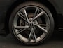 Audi A3 Sportback 40 TFSI e S-Line 204 pk S-tronic | SOH 99% | Private lease vanaf €603,- | Panoramadak | Parkeersensoren (Park assist) | Achteruitrijcamera | Stoelverwarming | S-Line exterieur |