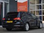 Volkswagen Golf Variant 1.2 TSI Cup | Automaat | Wegklapbare trekhaak | Navigatie | Keyless start | Stoelverwarming | 17 inch lichmetalen velgen | Climate control | Parkeersensoren voor en achter