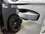 Volkswagen T-Roc 2.0 TSI 4Motion R 300 PK | Panoramadak | Afneembare Trekhaak | Sfeerverlichting | Dealeronderhouden | 19 Inch Velgen | Keyless Access | Achterklep Elektrisch | Beats Audio