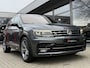 Volkswagen Tiguan 1.5 TSI ACT *!* R-LINE *!* PANODAK/ CAMERA/ VIRTUAL/ RADAR/ 19 INCH/ LED *!*