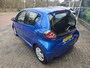 Toyota Aygo 1.0-12V Dynamic Blue | NW KOPPELING | 12MND GARANTIE | AUTOMAAT | AIRCO | ELEC RAMEN | LMV |