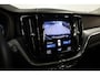 Volvo XC60 2.0 Recharge T6 AWD Inscription | Schuif- kanteldak | Camera | Trekhaak