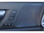 Volvo V60 T6 Plug-in hybrid AWD Plus Dark - IntelliSafe Assist & Surround - Harman/Kardon audio - Contourstoelen - Verwarmde voorstoelen, stuur & achterbank - Parkeersensoren voor & achter - Elektr. bedienb. voorstoelen met geheugen - 19' LMV