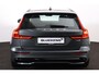 Volvo V60 T6 Plug-in hybrid AWD Plus Dark - IntelliSafe Assist & Surround - Harman/Kardon audio - Contourstoelen - Verwarmde voorstoelen, stuur & achterbank - Parkeersensoren voor & achter - Elektr. bedienb. voorstoelen met geheugen - 19' LMV
