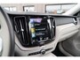 Volvo XC60 2.0 T6 Plug-in hybrid AWD Inscription | Trekhaak | Bowers & Wilkins | Schuif/kanteldak | Lederen dashboard | Adaptieve cruise control incl. BLIS | Stoel en stuurwielverwarming | Parkeerverwarming | Dealer onderhouden |