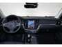 Volvo V60 B4 Essential Edition - Intellisafe Assist/Surround - LED-koplampen - Google Infotainment - Parkeersensoren v/a - Parkeercamera achter - Verwarmbare voorstoelen/achterbank - Verwarmbaar stuurwiel - 18' velgen