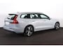 Volvo V60 B4 Essential Edition - Intellisafe Assist/Surround - LED-koplampen - Google Infotainment - Parkeersensoren v/a - Parkeercamera achter - Verwarmbare voorstoelen/achterbank - Verwarmbaar stuurwiel - 18' velgen