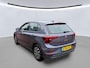 Volkswagen Polo 1.0 TSI Life / App connect / Camera / Lichtmetaal 15 inch / Parkeersensoren V+A /