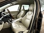 Volvo XC60 T5 Kinetic | Stoelverwarming | Cruise control | Trekhaak