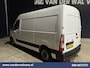 Renault Master 2.3 dCi 136pk L2H2 Euro6 Airco | Camera | Navigatie | LED | Cruisecontrol | 2500kg Trekhaak Parkeersensoren, Bijrijdersbank