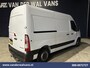 Renault Master 2.3 dCi 136pk L2H2 Euro6 Airco | Camera | Navigatie | LED | Cruisecontrol | 2500kg Trekhaak Parkeersensoren, Bijrijdersbank
