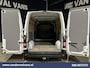 Renault Master 2.3 dCi 136pk L2H2 Euro6 Airco | Camera | Navigatie | LED | Cruisecontrol | 2500kg Trekhaak Parkeersensoren, Bijrijdersbank