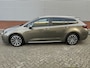 Toyota Corolla Touring Sports 1.8 Hybrid Business Plus | 1e Eigenaar | Keyless entry | Trekhaak | Stoelverwarming | Lane assist | Camera