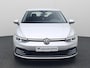 Volkswagen Golf 1.4eHybrid 110kW/204PK Style DSG · Apple/Android Car Play · Stoel- & Stuurverwarming · Navigatie
