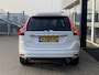 Volvo XC60 2.0 D4 FWD R-Design / Automaat / NL-Auto / Dealer-Onderhouden / Vol-Leder / Open-Panodak / Elektr.-Stoelen met Geheugen / Adaptieve Cruise-Control / Stoelverwarming / Elektr.-Achterklep / Dodehoek-Detectie / Climate-Control / PDC V+A met Camera / Radio-Bluetooth / Navi / 18'' LMV / ENZ.