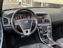 Volvo XC60 2.0 D4 FWD R-Design / Automaat / NL-Auto / Dealer-Onderhouden / Vol-Leder / Open-Panodak / Elektr.-Stoelen met Geheugen / Adaptieve Cruise-Control / Stoelverwarming / Elektr.-Achterklep / Dodehoek-Detectie / Climate-Control / PDC V+A met Camera / Radio-Bluetooth / Navi / 18'' LMV / ENZ.