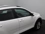 Kia Stonic 1.0 T-GDi MHEV DynamicLine | Navigatie | Airco | Camera | PDC | Cruise Control | Lm Velgen |
