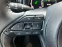 Toyota Yaris Cross 1.5 Hybrid 115 First Edition APPLE/ANDROID STOEL/STUURVERWARMING NAVI AD-CRUISE PRIVACY-GLASS 17"LM-VELGEN