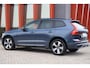 Volvo XC60 T6 Recharge AWD Plus Dark | Longe Range | Stoelverwarming | Leder | Panoramadak | Parkeercamera | Keyless