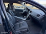 Volvo V60 1.6 T3 R-Design AUTOMAAT | TREKHAAK |