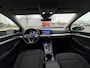 Volkswagen Golf 1.5 eTSI Life Business*NAVI*CAMERA*APPLE CARPLAY*STOEL VERWARMING