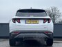 Hyundai Tucson Comfort 1.6 T-GDI PHEV 265pk 4WD | LAGE KM-STAND! | NAVI | 19'' BI-COLOR LM-VELGEN | 4WD |