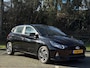 Hyundai i20 Comfort Smart 1.0 T-GDI 100pk | APPLE CARPLAY / ANDROID AUTO | ALL SEASON BANDEN | CAMERA | PARKEERSENSOREN | NAVI | DODEHOEKBEW. |