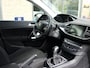 Peugeot 308 SW BLUE L. 1.2PT-110pk Navigatie | Trekhaak | Cruise control | Bluetooth | AIRCO | LMV17 | MET EEN NIEUWE MOTOR!!!