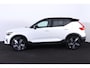 Volvo XC40 Recharge Twin Ultimate 78 kWh - Panorama/schuifdak - IntelliSafe Assist & Surround - 360 Graden Camera - Harman/Kardon audio - Verwarmde voorstoelen & stuur - Parkeersensoren voor & achter - Elektr. bedienb. voorstoelen met links geheugen - Warmtepomp - Draadloze tel. lader - Extra getint glas - 20' LMV