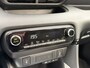 Mazda 2 Hybrid 1.5 Centre-line | Apple Carplay/Android Auto | Achteruitrijcamera | Verwarmde voorstoelen | Cruise control adaptief |
