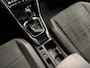 Volkswagen T-Roc 1.5 TSI IQ.Light/Automaat/Stoelverwarming/PDC
