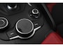 Alfa Romeo Giulia 2.0T Super | Trekhaak | Camera | Leder | Keyless | Getint Glas | 18 Inch