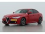 Alfa Romeo Giulia 2.0T Super | Trekhaak | Camera | Leder | Keyless | Getint Glas | 18 Inch