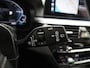 BMW 5-Serie Touring 520e Business Edition Plus | Camera | Leder | Sfeerlicht | Dodehoek | Stoelverwarming | Virtual | Carplay