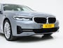 BMW 5-Serie Touring 520e Business Edition Plus | Camera | Leder | Sfeerlicht | Dodehoek | Stoelverwarming | Virtual | Carplay