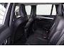 Volvo XC90 T8 Recharge AWD Ultra Bright - Panorama/schuifdak - IntelliSafe Assist & Surround - Harman/Kardon audio - Adaptieve LED koplampen - Parkeercamera achter - Verwarmde voorstoelen, stuur & achterbank - Parkeersensoren voor & achter - Head up display - Elektr. bedienb. voorstoelen met geheugen - Draadloze tel. lader - 20' LMV