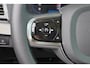 Volvo XC90 T8 Recharge AWD Ultra Bright - Panorama/schuifdak - IntelliSafe Assist & Surround - Harman/Kardon audio - Adaptieve LED koplampen - Parkeercamera achter - Verwarmde voorstoelen, stuur & achterbank - Parkeersensoren voor & achter - Head up display - Elektr. bedienb. voorstoelen met geheugen - Draadloze tel. lader - 20' LMV