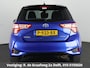 Toyota Yaris 1.5 Hybrid Bi-Tone | Camera | Cruise control | Lichtmetalen velgen 16"