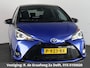 Toyota Yaris 1.5 Hybrid Bi-Tone | Camera | Cruise control | Lichtmetalen velgen 16"