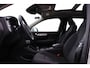Volvo XC40 T3 Momentum Pro 163PK Automaat | Pano | Carplay | Camera