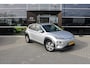 Hyundai Kona Electric EV Limited 64 kWh | Achterbank verwarmd | Achteruitrijcamera | Airco (automatisch)