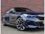 BMW 5-Serie Touring 550e xDrive | Pano - Trekhaak - Bow&Wil
