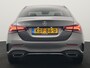 Mercedes-Benz A-klasse 250 e AMG Line PHEV 218pk Dealer O.H. | Adaptive Cruise | Multi Beam LED | Camera | Sfeerverlichting | Lederen Sportstoelen Verwarmd | Widescreen Navi | Apple Carplay | Keyless | Blis | Navigatie | DAB | Plug In Hybrid |