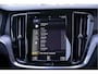 Volvo V60 2.0 T4 Automaat Momentum Pro BJ2020 Lmv 18" | Led V+A | Pdc | Elek. trekhaak | Elek. achterklep | App-Connect | Navi | Virtual cockpit | Climate control | Cruise control | Extra getint glas