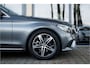 Mercedes-Benz C-klasse Estate 200 Aut. 184PK | Business Solution AMG | Plus Upgrade Edition | 18" LM Velgen | Achteruitrijcamera | Trekhaak | Stoelverwarming | Navigatie | LED |
