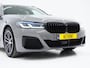 BMW 5-Serie Touring 530e M Sport Shadow | LaserLED | Harman/Kardon | HUD | 360 | Trekhaak | Adaptive Cruise | Keyless | Carplay
