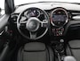 MINI Cooper 1.5 Business Edition | Harman/Kardon | Carplay | Verwarmde voorruit | Navigatie | Full LED | Half leder | Parkeerhulp | Climate control | Cruise control | Bluetooth | British Racing Green