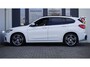 BMW X1 SDrive20i M Sport Shadowline CAMERA-CLIMA-CRUISE-FULL LED-HEADUP-LEDER-NAVIGATIE-PANORAMA-STOELVERWARMING-TREKHAAK