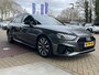 Audi A4 Avant 35 TFSI S edition Competition / Zwart optiek pakket / Led / PDC Achter / Elektrische achterklep / 19'' LMV